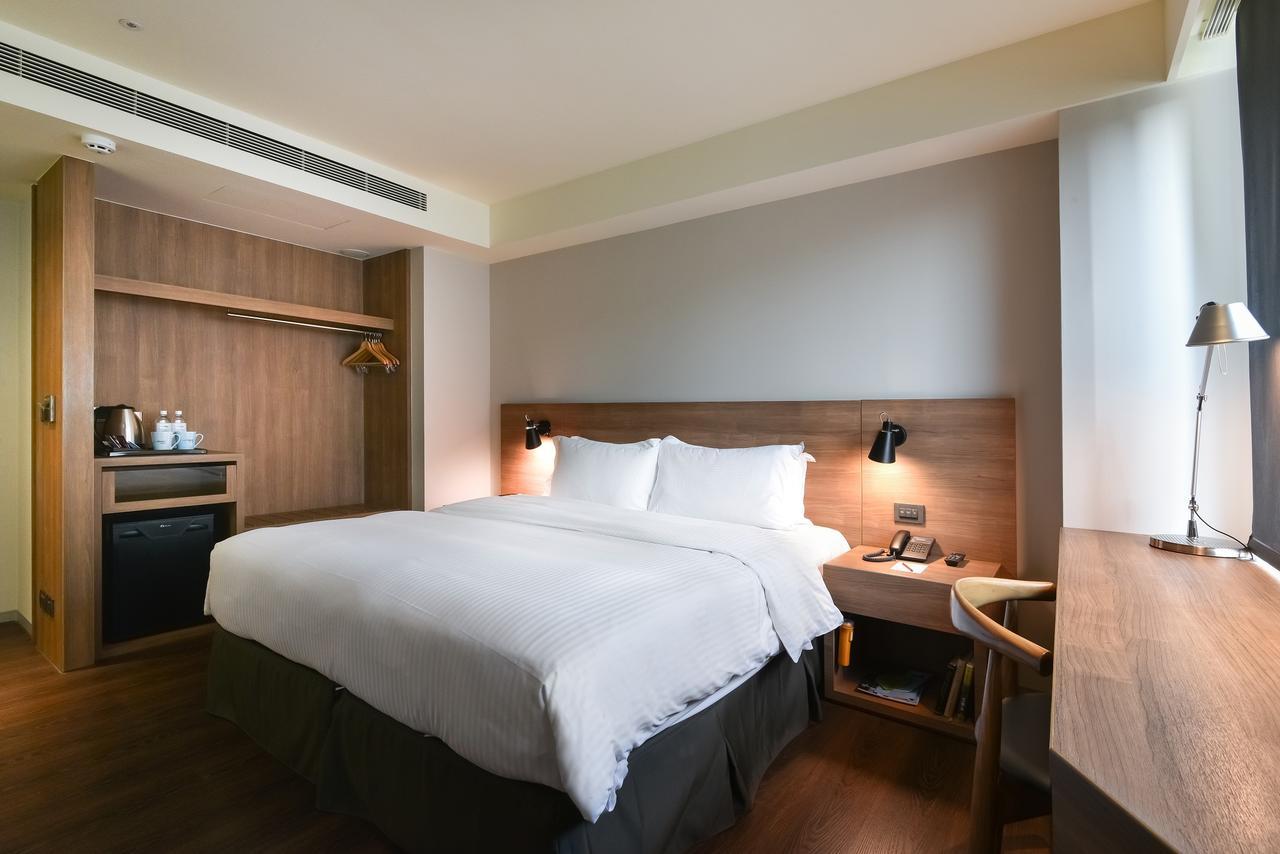 Hotel Just Sleep Kaohsiung Zhongzheng Extérieur photo