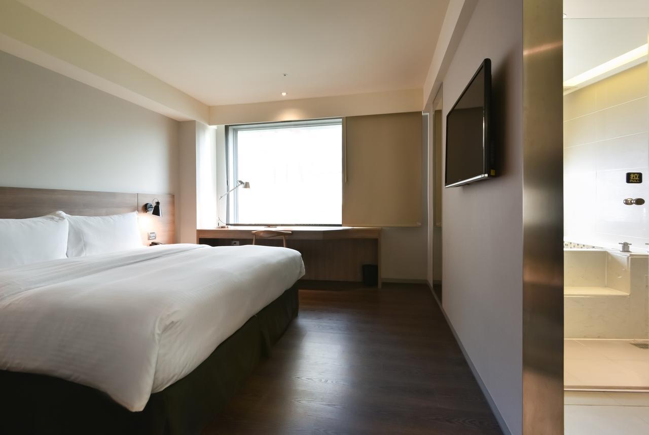 Hotel Just Sleep Kaohsiung Zhongzheng Extérieur photo