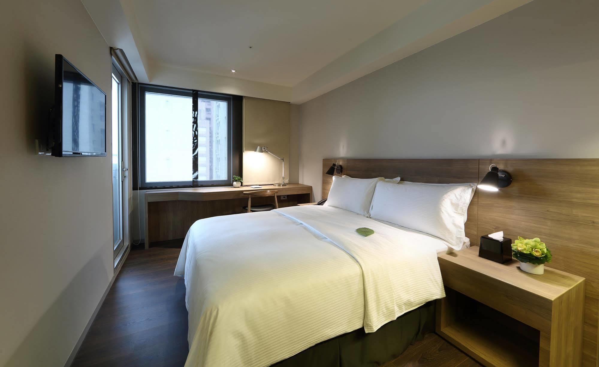 Hotel Just Sleep Kaohsiung Zhongzheng Extérieur photo